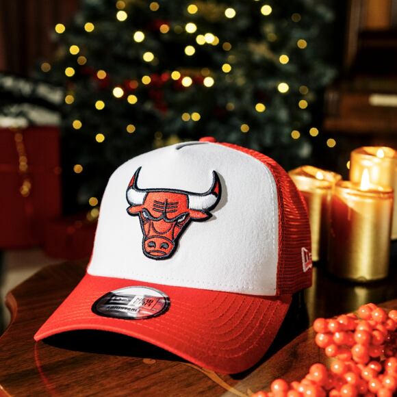 Kšiltovka New Era - NBA Team Clear 9FORTY Trucker - Chicago Bulls - White / Red