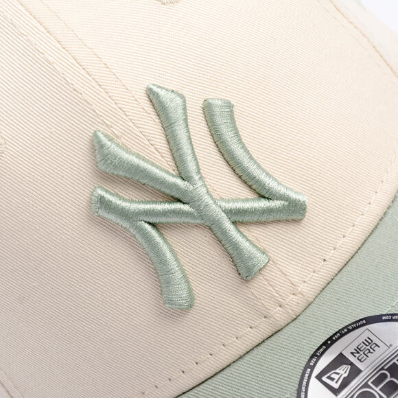 Dětská Kšiltovka New Era - MLB Essential 9FORTY - NY Yankees - Cream