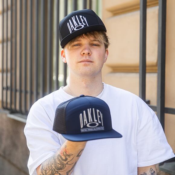 Kšiltovka Oakley -  Fhr Trucker Hat - Pitch Black