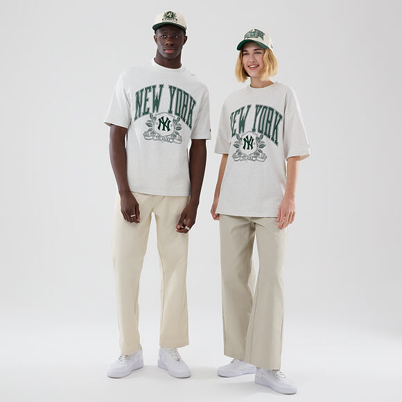 Triko New Era - MLB Arch Graphic Oversized Tee - NY Yankees - Heather Grey