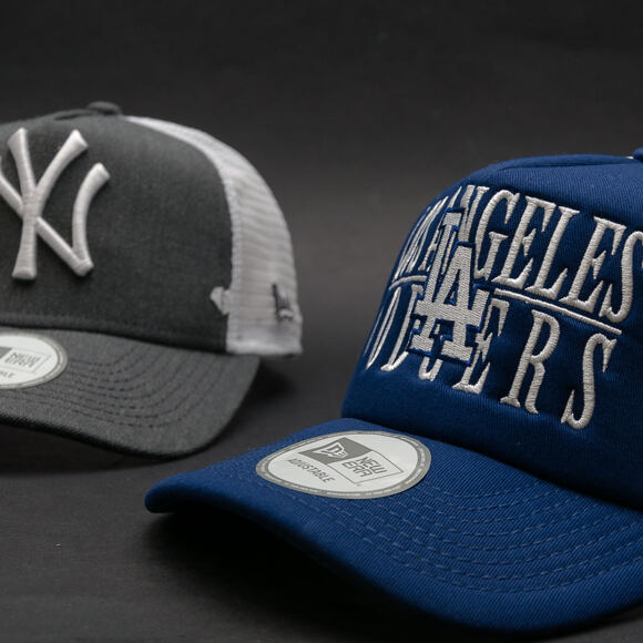 Kšiltovka New Era Trucker Word Stack Los Angeles Dodgers Dark Royal/Gray Snapback