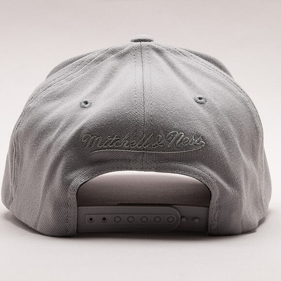 Kšiltovka Mitchell & Ness 110 Brand Grey Snapback