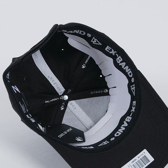 Kšiltovka State of WOW ALPHABET - Zavináč Baseball Cap Crown 2 Black/White Strapback