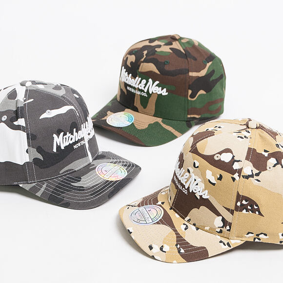 Kšiltovka Mitchell & Ness Script High Crown Desert Camo Snapback