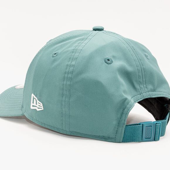 Kšiltovka New Era 9FORTY Outdoors Pine Needle Green