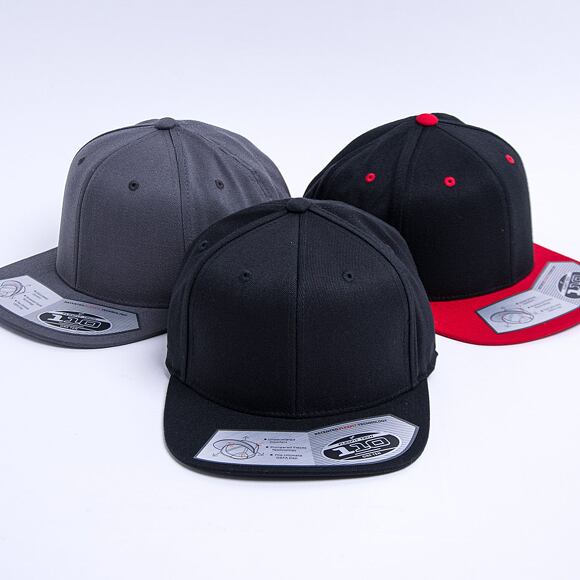 Kšiltovka Yupoong 110 Fitted Snapback Black