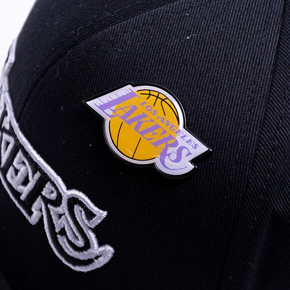 Kšiltovka Mitchell & Ness Los Angeles Lakers INTL830 TIGER CAMO 110 Black/Camo