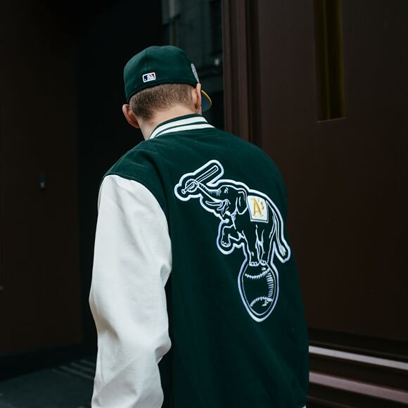 Bunda New Era Heritage Varsity Jacket Oakland Athletics Dark Green / Off White