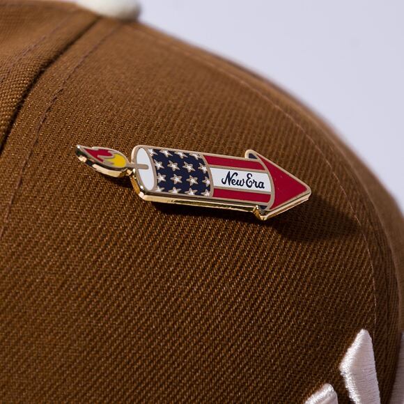 Kšiltovka New Era 59FIFTY MLB WS Sidepatch Trail Mix New York Yankees Toasted Peanut / Chrome White