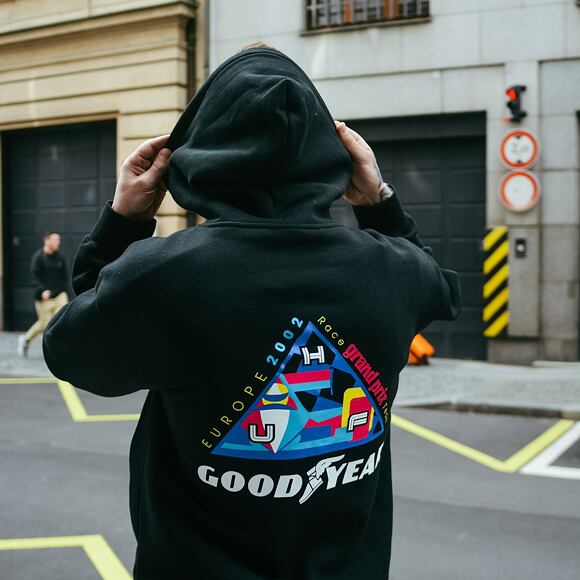 Mikina HUF × GOODYEAR Grand Prix Triple Triangle Hoodie Black