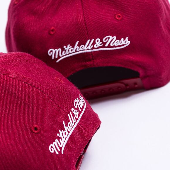 Kšiltovka Mitchell & Ness Burgundy Classic Red Chicago Blackhawks