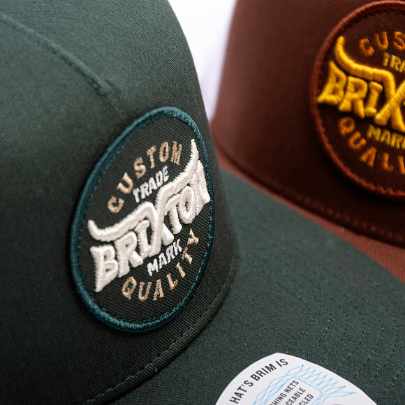 Kšiltovka Brixton - Gibson C Np Mp Trucker Hat - Deep Forest/Deep Forest