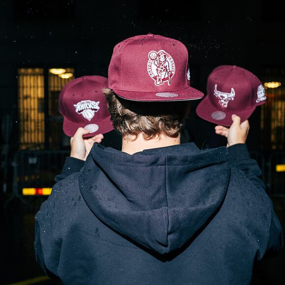 Kšiltovka Mitchell & Ness - NBA Fashion Basic Snapback - Boston Celtics - Dark Purple