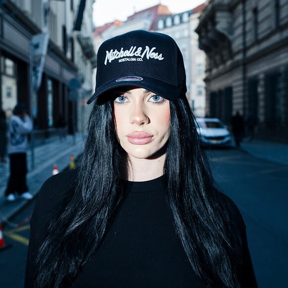 Kšiltovka Mitchell & Ness - Branded Pinscript Classic Red - Black / White