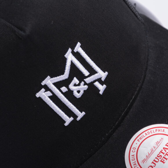 Kšiltovka Mitchell & Ness - Branded Icon Trucker - Black