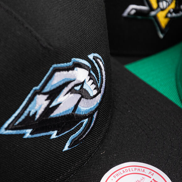 Kšiltovka Mitchell & Ness - Utah Mammoth - Double Clutch Pro Snapback - Black