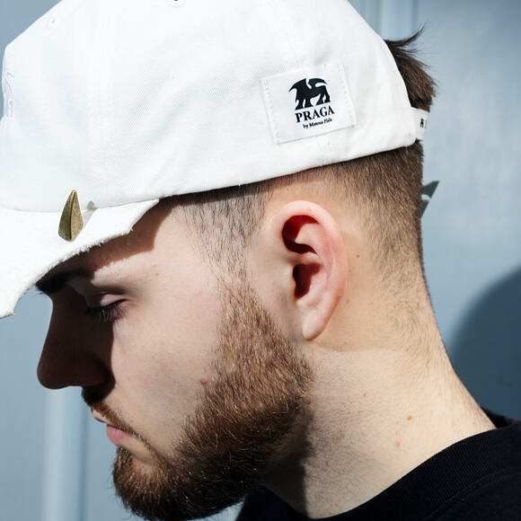 Kšiltovka Praga by Matouš Fiala - White Asymmetry Cap