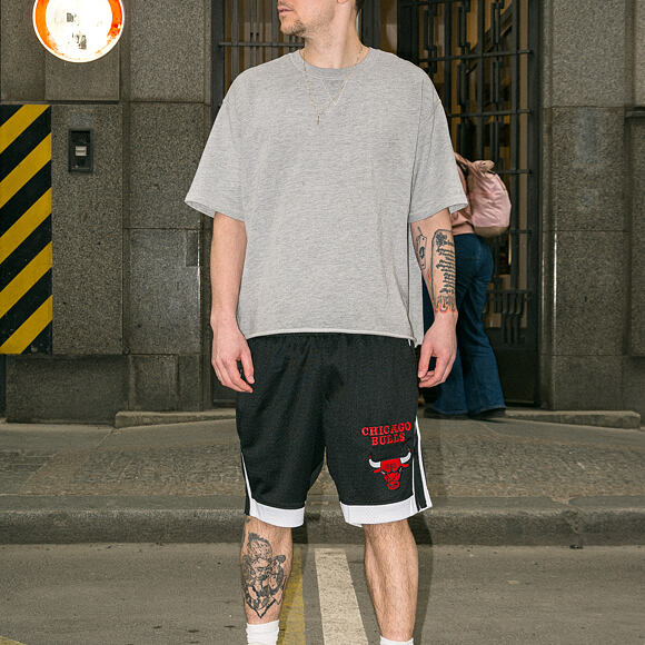 Kraťasy New Era - NBA US Edit - Chicago Bulls - Black