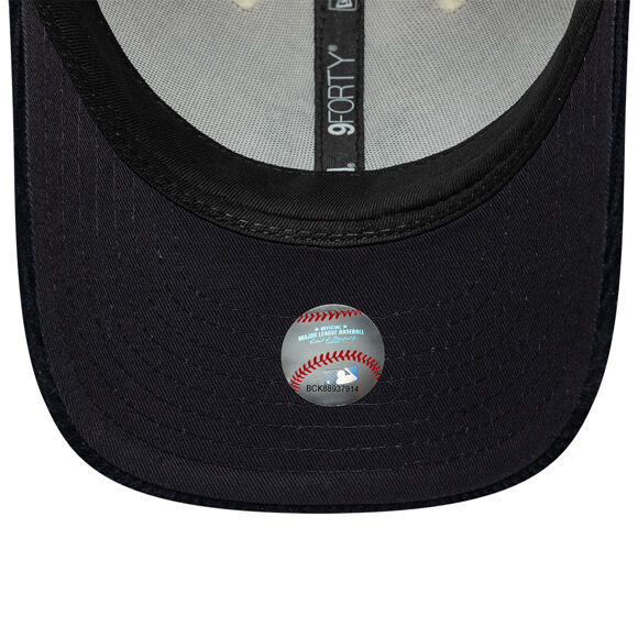 Kšiltovka New Era - MLB Cord 9FORTY M-CROWN - NY Yankees - Cream / Navy
