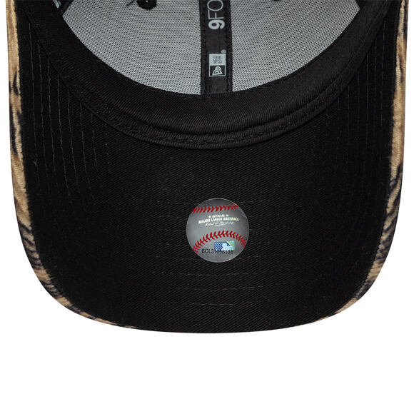 Dámská Kšiltovka New Era - MLB Ocelot Print 9FORTY - NY Yankees - Black / Brown
