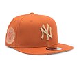 Kšiltovka New Era 9FIFTY MLB Side Patch New York Yankees Redwood / Oat Milk