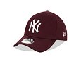 Kšiltovka New Era 39THIRTY MLB League Essential New York Yankees Maroon / White