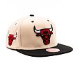 Kšiltovka Mitchell & Ness NBA Sail 2 Tone Snapback Chicago Bulls Off White