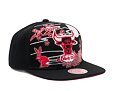 Kšiltovka Mitchell & Ness "Year of the Rabbit" Snaoback HWC CHICAGO BULLS Black