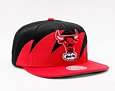 Kšiltovka Mitchell & Ness Sharktooth Snapback HWC Chicago Bulls Black / Red