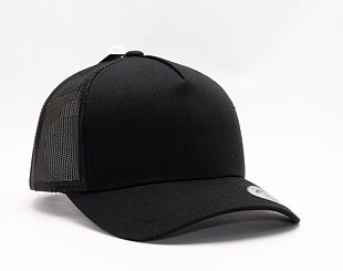 Kšiltovka Yupoong 5-Panel Retro Trucker Cap Black