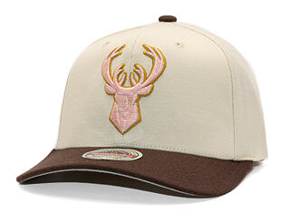 Kšiltovka Mitchell & Ness - Blush Sand Classic Red - Milwaukee Bucks - Sand/Brown