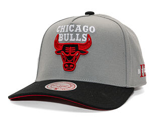 Kšiltovka Mitchell & Ness - NBA Core Iii Pro Bulls - Chicago Bulls - Black-Grey