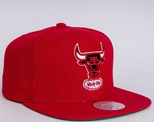 Kšiltovka Mitchell & Ness Chicago Bulls Team Ground 2.0 Snapback HWC Red