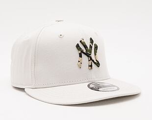 Kšiltovka New Era 9FIFTY MLB Camo Infill New York Yankees Snapback Stone/Woodland Camo