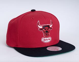 Kšiltovka Mitchell & Ness Chicago Bulls Team 2 Tone 2.0 Snapback HWC Red / Black