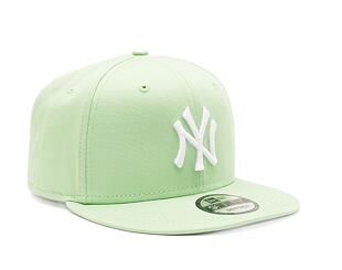 Kšiltovka New Era 9FIFTY MLB League Essential New York Yankees Bright Green / White