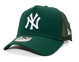 Kšiltovka New Era - MLB League Essential 9FORTY Trucker - NY Yankees - Dark Green / White