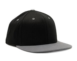 Kšiltovka Yupoong 110 Fitted Snapback Black / Grey