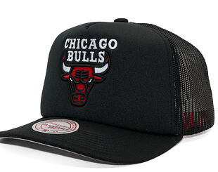 Kšiltovka Mitchell & Ness - Hidden Trucker - Chicago Bulls - Black