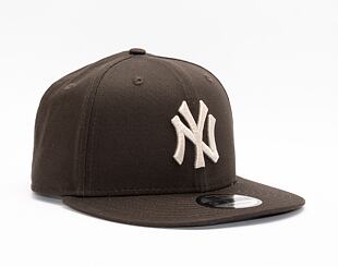 Kšiltovka New Era 9FIFTY MLB League Essential New York Yankees Brown / Stone