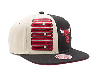 Kšiltovka Mitchell & Ness NBA Pop Panel Snapback Chicago Bulls Off White / Black