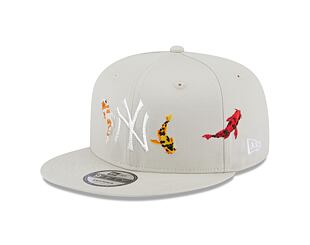 Kšiltovka New Era 9FIFTY MLB Koi Fish New York Yankees Stone / Optic White