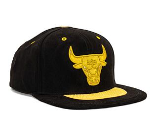 Kšiltovka Mitchell & Ness Nba Day 4 Snapback Chicago Bulls Black / Yellow