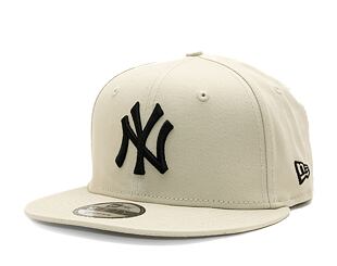 Kšiltovka New Era 9FIFTY MLB League Essential New York Yankees - Stone / Black
