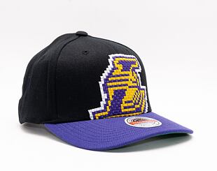 Kšiltovka Mitchell & Ness 8 Bit XL Classic Red Los Angeles Lakers Black