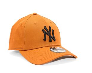 Kšiltovka New Era 39THIRTY MLB League Essential New York Yankees Tech Blue / Black