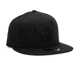 Kšiltovka New Era 9FIFTY NBA Black on Black Chicago Bulls Black / Black