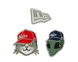 Set připínáčků na čepici - New Era - Branded 3× Cap Pin Set - Silver