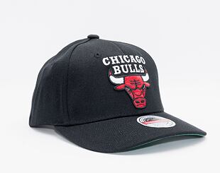 Kšiltovka Mitchell & Ness Classic Red Snapback Chicago Bulls Black