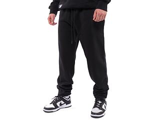 Tepláky New Era League Essentials Joggers New York Yankees Black / Purple Nitro